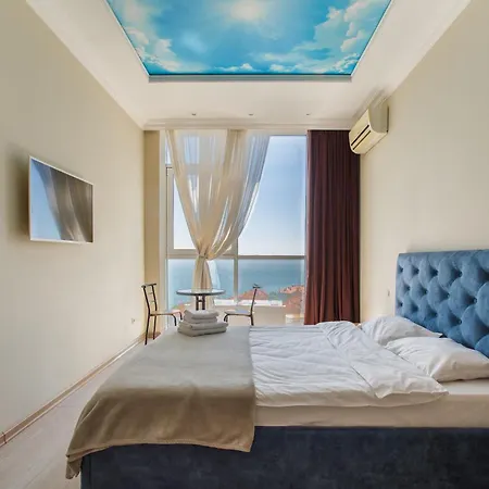 With A Terrace And Incredible Sea Views Apartmán